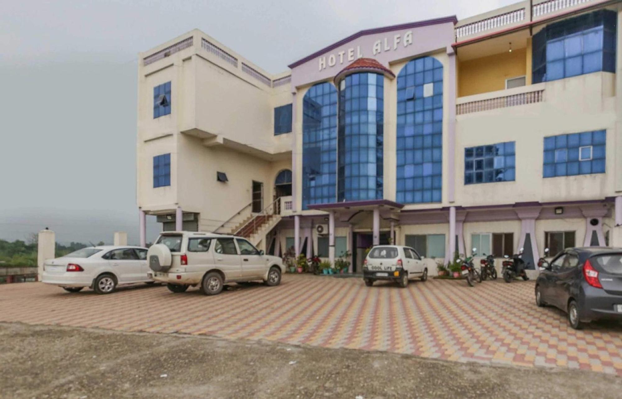 Hotel O Alfa Amb Zewnętrze zdjęcie